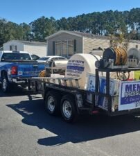 Keep Your Trucks Clean. Keep Your Business Moving.